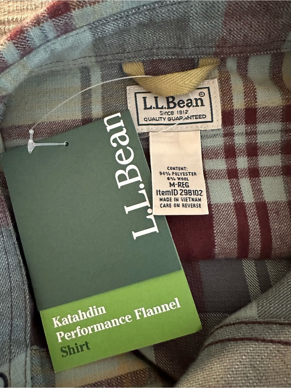 L.L Bean Katahdin Performance Traditional Fit Flannel Shirt NWT - Picture 7 of 10